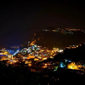 Pashollari , Berat Albánie